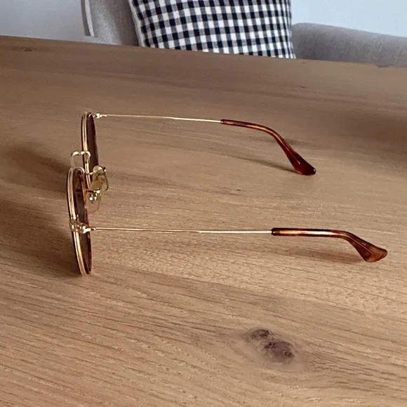 VINTAGE B&L RAY BAN SMALL ROUND METAL WITH TORTOISE W1675 TORTUGA SUNGLASSES - Picture 5 of 8